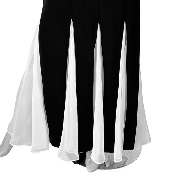 Vintage 90s Black & White Velvet Chiffon Vampy Goth Cruella Y2K Formal Gown | 8 - Picture 4 of 8